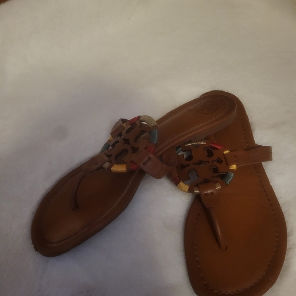 Tory Burch Miller Sandal size 8In great condition...do show signs of wear...no - Picture 4 of 6
